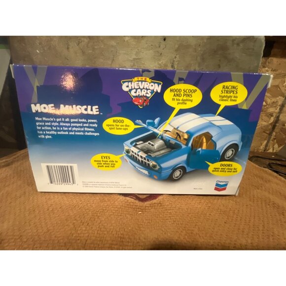 New In Package Chevron Cars Moe Muscle Blue 2009 Jims Burgers Hangout NOS - Picture 5 of 6
